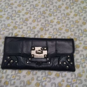 Woman juicy couture wallet
